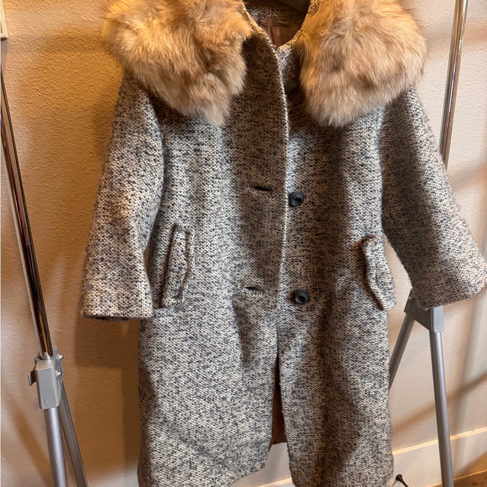 Vintage Glenbrooke Women’s 1950’s - 1960’s Tweed and Real Mink Fur Coat.